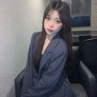 -Avy- avatar