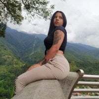 -Bonniieee- avatar