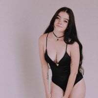 -LUCIANA- avatar