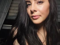 -Viktoria avatar