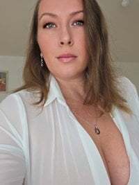 100_SWEET_DESIRES avatar