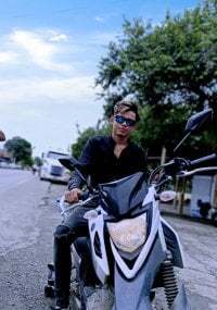 Adam_Hot12 avatar