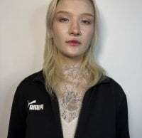 AdelinaMaddalena avatar