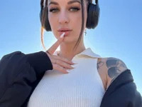 Adelina_Langoria avatar