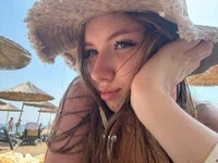 AdelineLaurie avatar