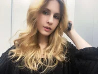 Adelyn_Light avatar