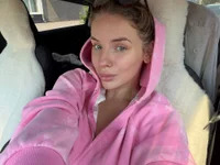 Afinna_Brooks0 avatar