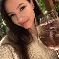 AislyDwight avatar