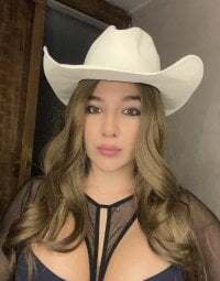 AlanaRouss avatar