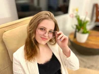AlexaAvery avatar
