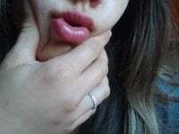 Alexandra2424 avatar