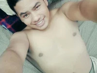 Alexxx121821 avatar