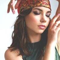 AliceQueenGirl avatar