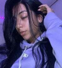 Alice_and_Bunny_ avatar