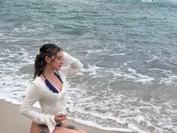 AlinaRoosee avatar