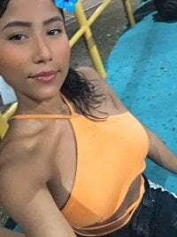 Alisha_sttone69 avatar