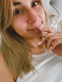 Allyson_Fiore_ avatar