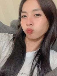 AlmiraFhaye avatar