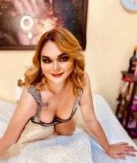 AmazingDivina avatar