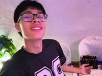 Andrew16__Re avatar