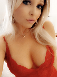 AngeleyesUK avatar