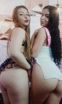 Ariana_n_Cherry avatar