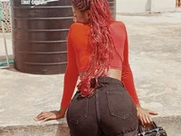 Arianna2176 avatar