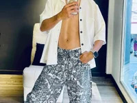 AryannaQueenRs avatar