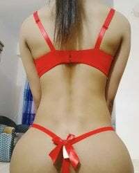 AttractiveQueen2006 avatar