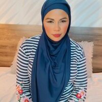 Azahara_25 avatar