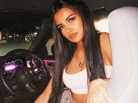 AzaleeaVoss avatar