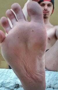BarefootOmg avatar