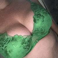 BbwGreenEyes69_ avatar