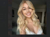 Belle_Blondy avatar