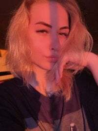 BlondeBun avatar