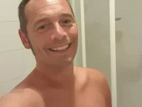 Boy4girls82 avatar