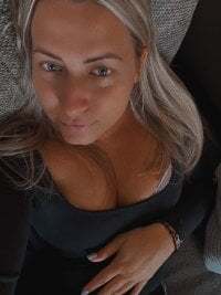Bunnyela1 avatar