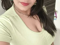 Busty_Priya avatar