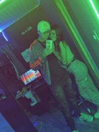 COUPLE25_33 avatar