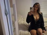 CURVY-CALLIE-XO avatar