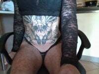 CagedFemboy00 avatar