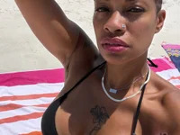 CaramelCutie1111 avatar