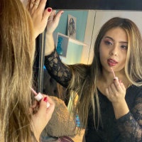 Carolina_Blondy avatar