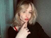 CarolineDjein avatar