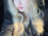 Caroline__white avatar