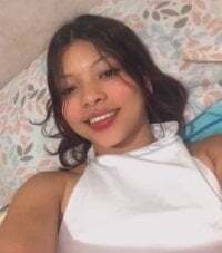 Chaarlotte_09 avatar