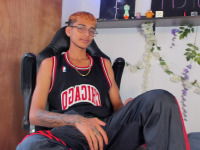 Charliehblak3 avatar