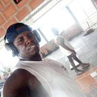 Charly_Engora avatar