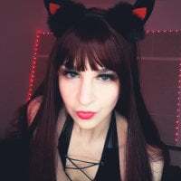 CrimsonDoll_xoxo avatar