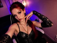 CrimsonMarquise avatar